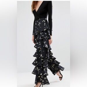 NWT Glamorous Tall Ruffle Printed Wide Leg Floral Trousers
by ASOS